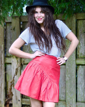 Cute red leather mini skirt with gold studs!