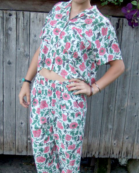 Forenza flowery crop top with matching pants