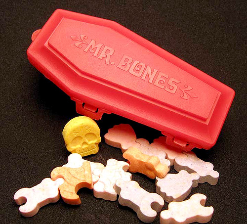 80s Halloween Candy: Mr. Bones