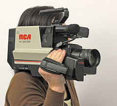 RCA_VHS_shoulder-mount_Camcorder