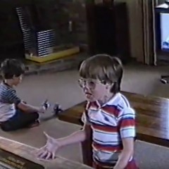 This Kid is the Embodiment of All 80s Gamers